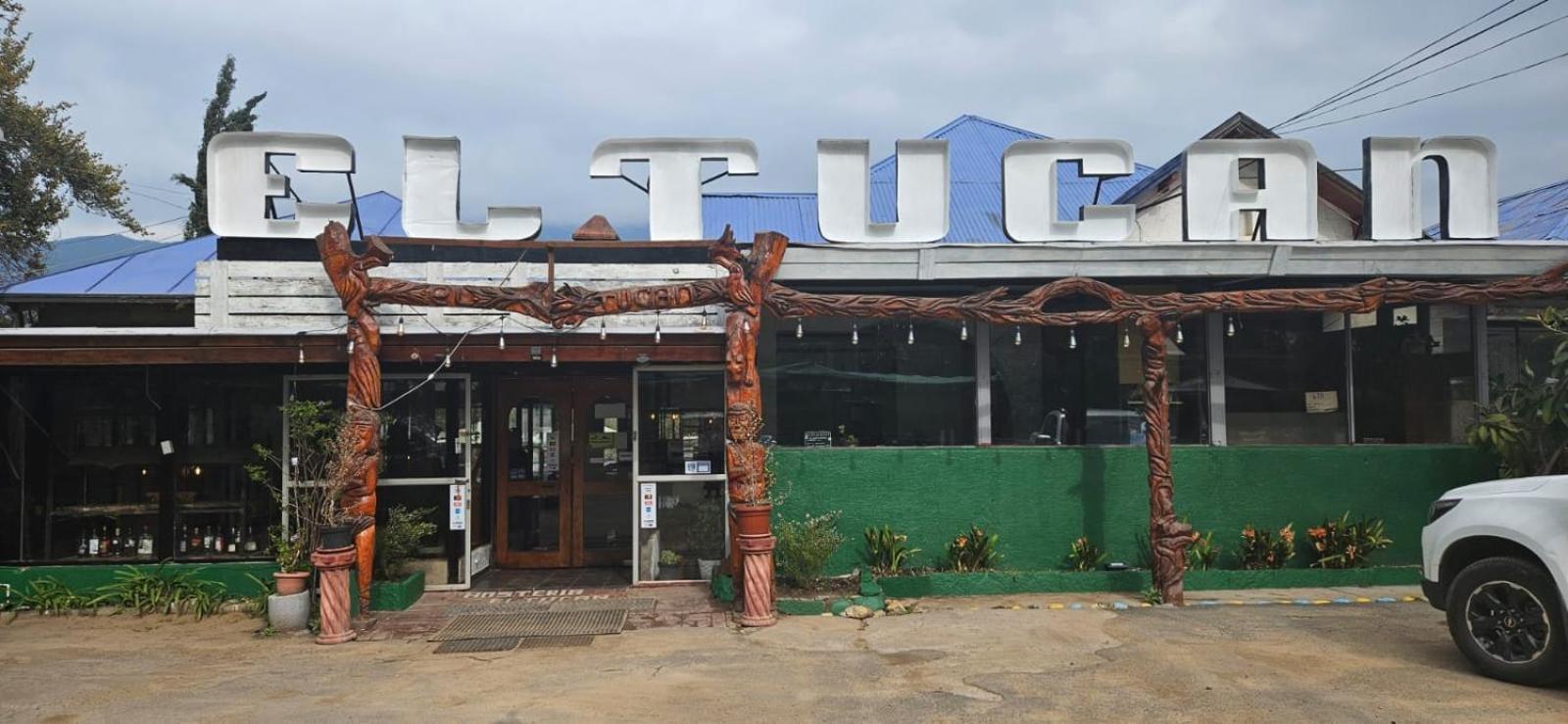 Restaurant Y El Tucan *